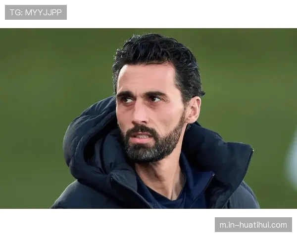 阿韦洛亚赛后会议引发争议 球员直接质疑战术布置与临场调整时机