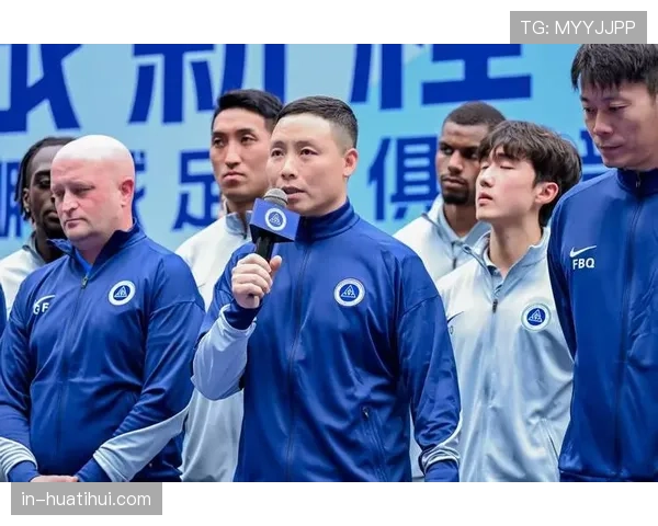 深圳新鹏城本科维奇防守压力较大，新援中卫仍需时间适应节奏